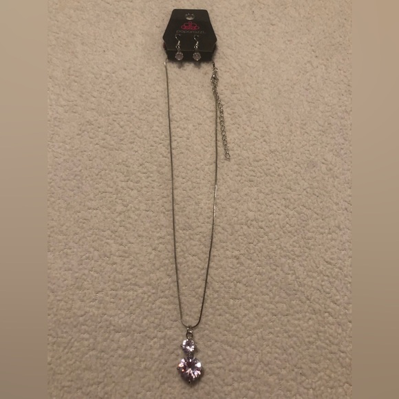 Paparazzi Double white gems with silver chain and earrings - Picture 1 of 3